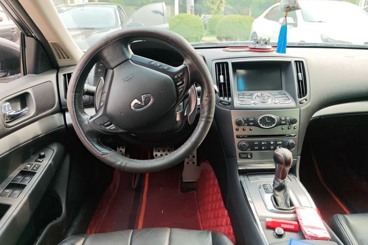 Used Infiniti G Series 2013 G25 Sedan Sport Edition Center Console