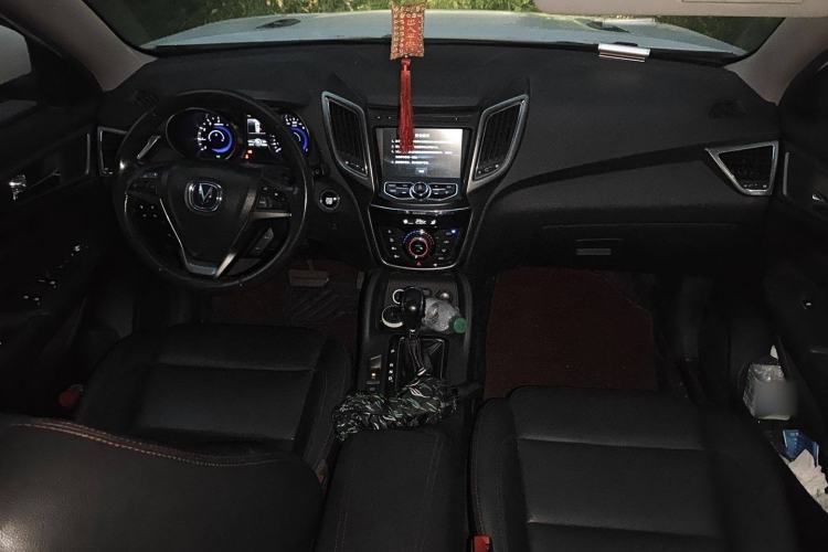 Used CHANGAN CS75 2015 1.8T Automatic 4x4 Prestige Model China V Emission Standard

