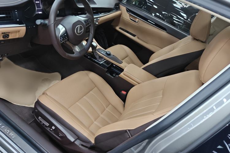 Used Lexus ES 2015 200 Elite Edition Left Front Seat