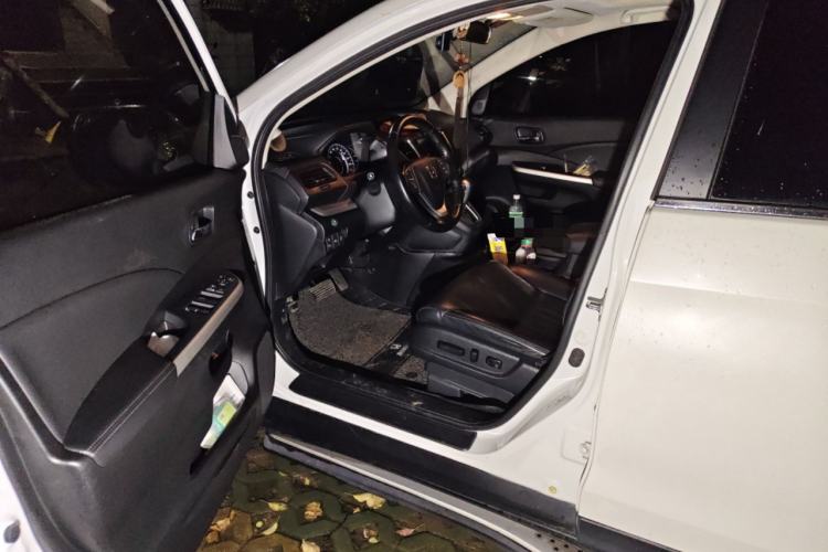 Used Honda CR-V 2015 2.4L two-wheel drive luxury version Driver Seat