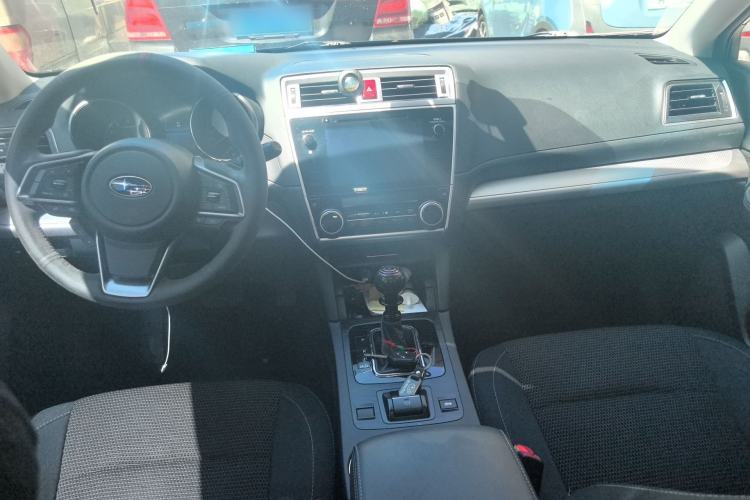 Used Subaru Legacy 2020 Revised Version 2.5i All-Wheel-Drive Fashion Edition Center Console