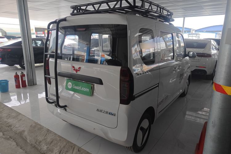 Used Wuling Zhiguang New Energy 2025 Standard Model
