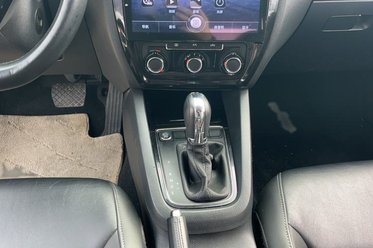 Used Volkswagen Sagitar 2018 1.6L Automatic Comfort Model