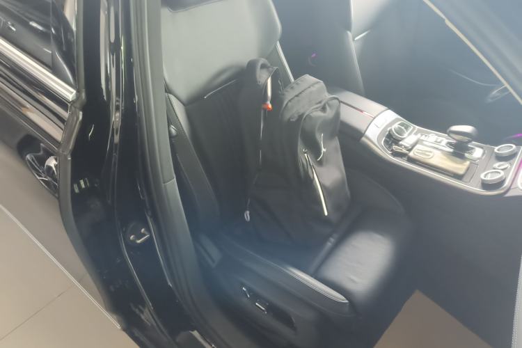 Used Hongqi H9 2020 2.0T Smart Connect Flagship Edition
