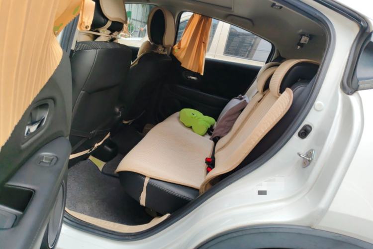 Used Honda Vezel 2017 1.8L CVT Front-Wheel Drive Pioneer Edition Left Rear Seat