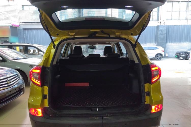 Used BYD Song 2016 2.0TID Automatic Flagship Edition
