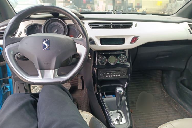 Used DS 3 2012 1.6L Fashion Edition
