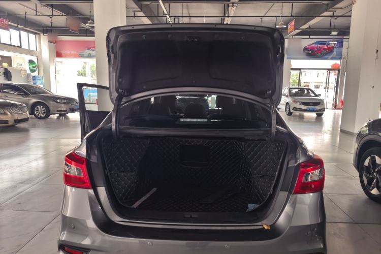 Used Nissan Sylphy 2024 Classic 1.6XL CVT Luxury Edition