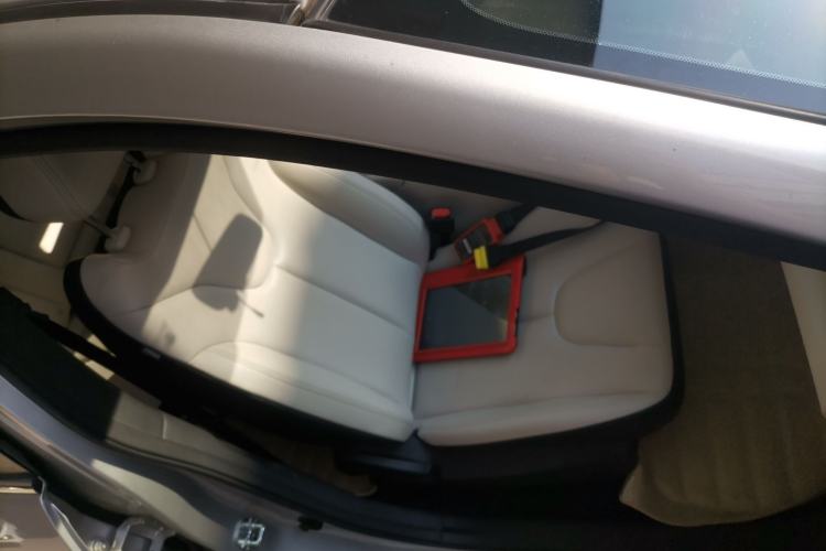 Used Venucia D60 2018 1.6L CVT Smart Connect Elite Edition