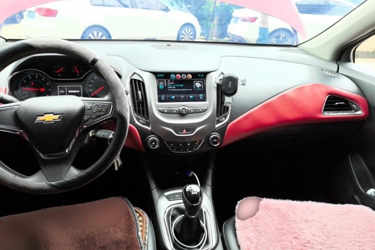 Used Chevrolet Cruze 2018 Revised Version 320 Manual Xuanfeng Edition
