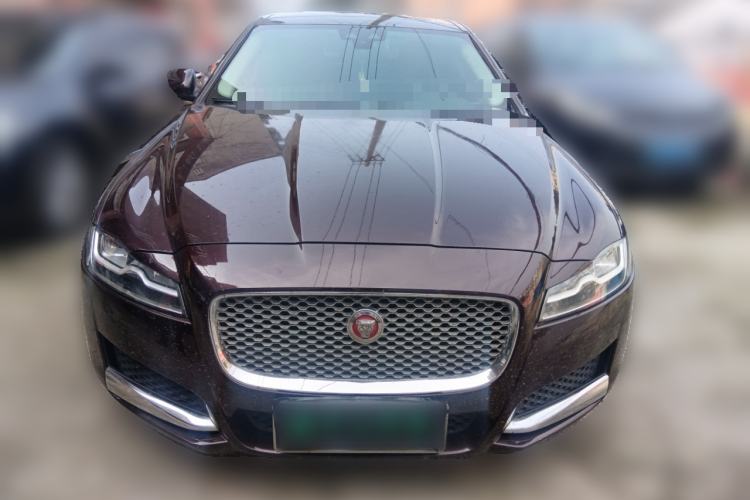 Used Jaguar XFL 2018 XFL 2.0T 250 PS Premium Edition
