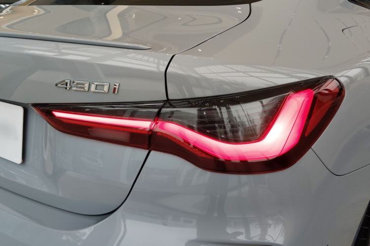 Used BMW 4 Series 2024 430i M Sport Night Edition Right Rear Taillight