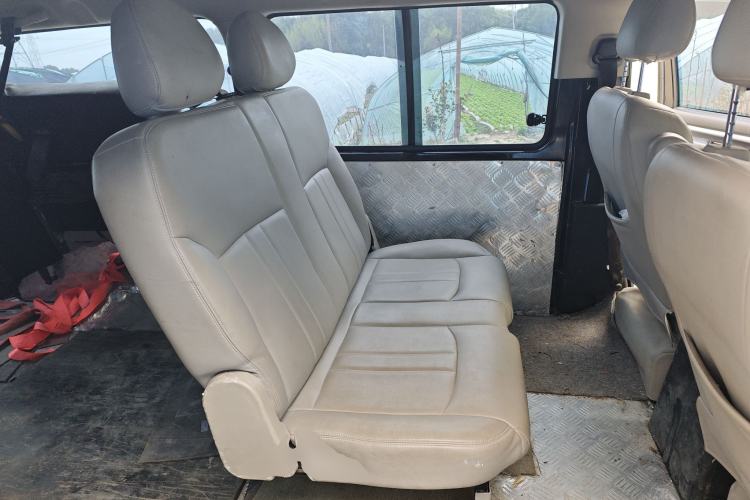 Used FORTHING Lingzhi 2024 M5L 1.5T Manual Base Model 7 Seats