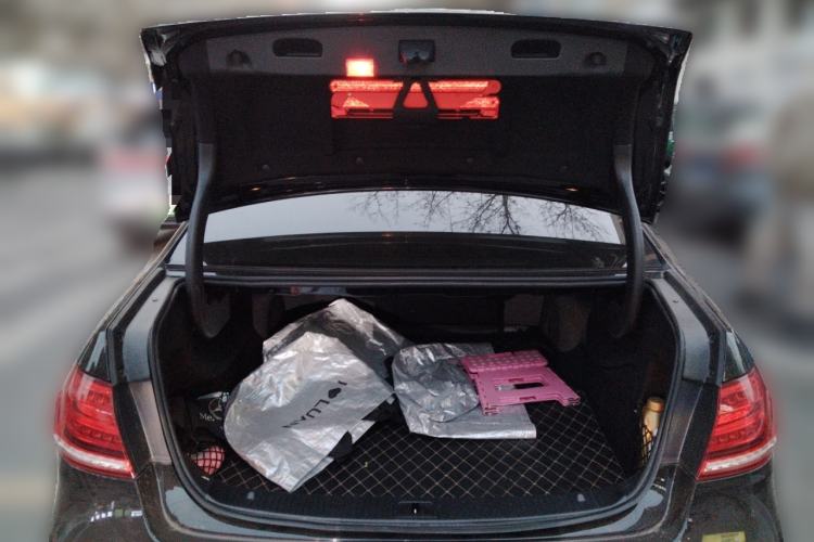 Used Mercedes-Benz E-Class 2015 Facelift E 260 L Luxury Edition