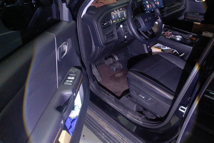 Used BAIC Off-Road BJ30 2024 1.5T Magic Electric Drive Advanced Version Driver Seat