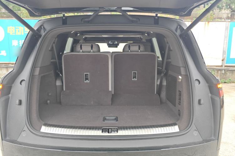 Used Denza N9 2025 Flagship Model