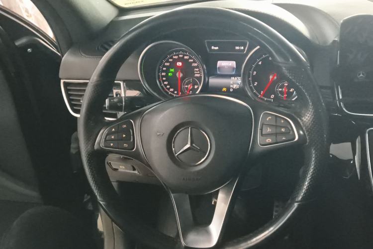 Used Mercedes-Benz GLE-Class 2018 GLE 400 4MATIC U.S. specification
