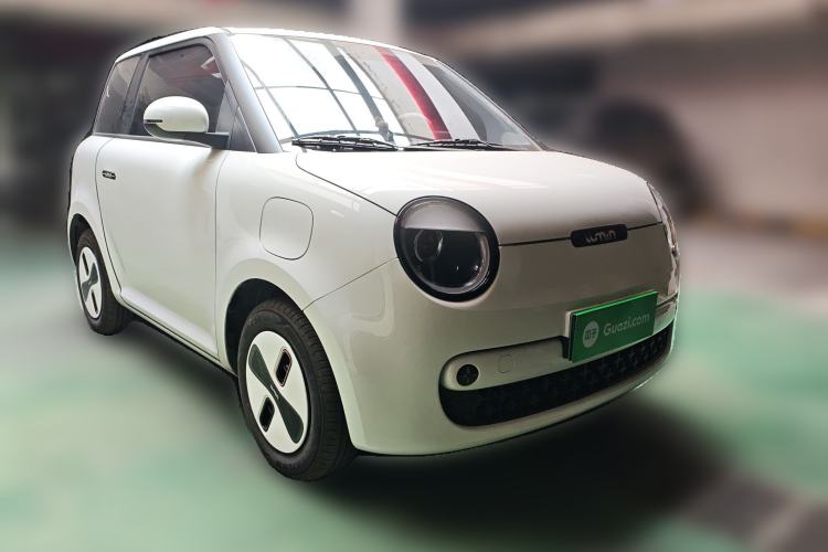 Used CHANGAN NEVO Lumin 2026 Model Treasure Edition 205km Passionate Beige Ningde Front Right 45 Deg