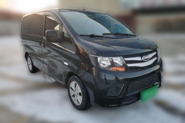 Used JAC Refine M3 2022 1.8L 7-seat Standard Edition Front Right 45 Deg