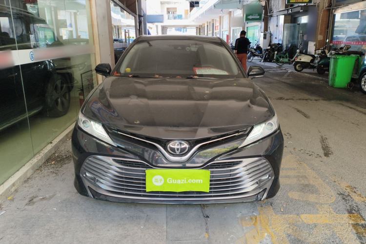 Used Toyota Camry 2019 Revised Version 2.0G Luxury Edition
