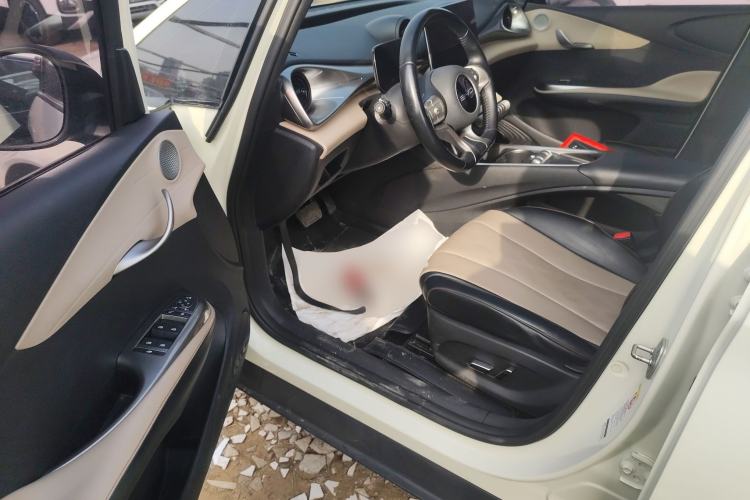 Used BYD Dolphin 2023 420 km Fashion Edition
