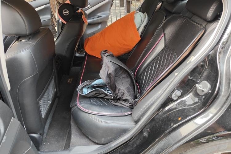 Used Infiniti G Series 2013 G25 Sedan Luxury Sport Edition Left Rear Seat