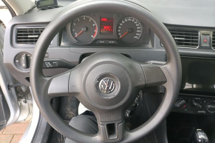 Used Volkswagen Santana 2015 1.6L Automatic Fashion Edition
