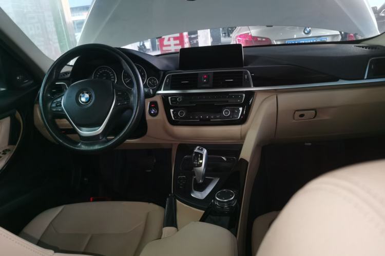 Used BMW 3 Series 2017 320Li xDrive Fashion Model
