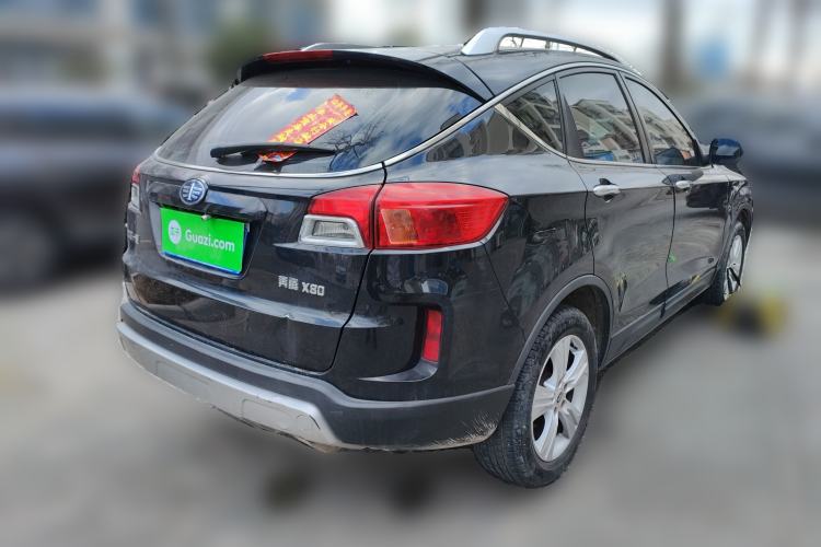 Used Bestune X80 2015 2.0L automatic luxury version