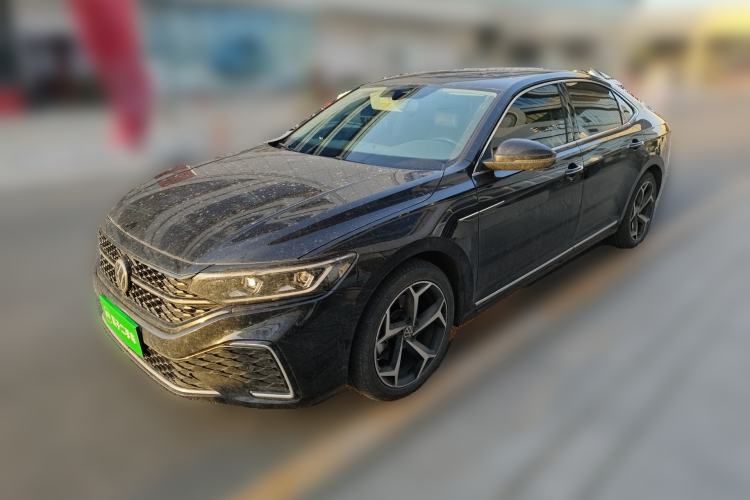 Used Volkswagen Passat 2023 Facelift 330TSI Prestige Edition