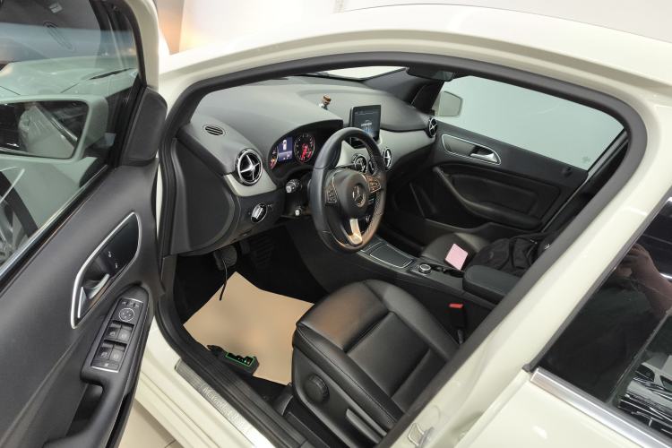 Used Mercedes-Benz B-Class 2017 B 200 Sport Edition