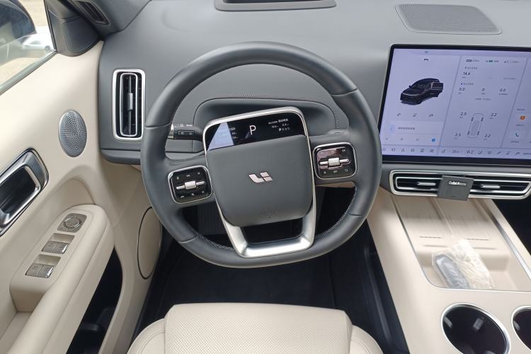 Used Li Auto L6 2024 Pro Model Steering Wheel