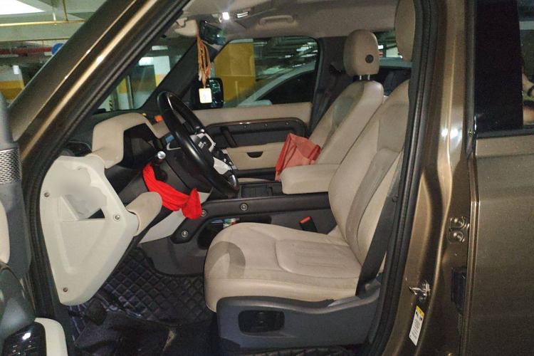 Used Land Rover Defender 2020 110 P400 SE
