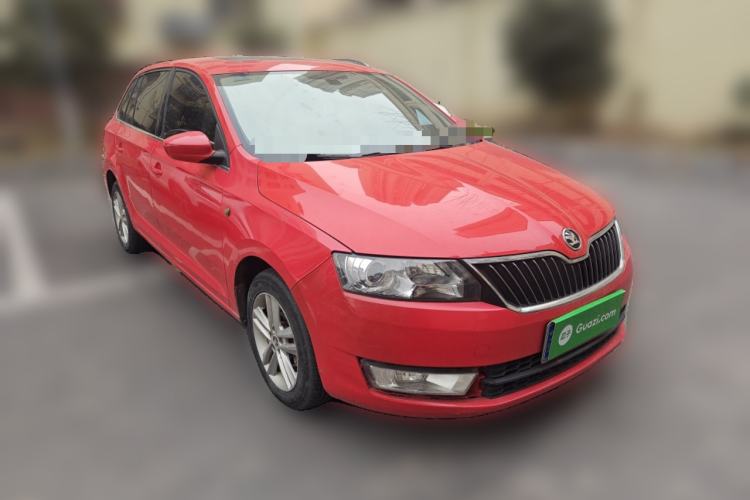 Used Skoda Rapid Spaceback 2014 1.6L Automatic Enjoyment Edition