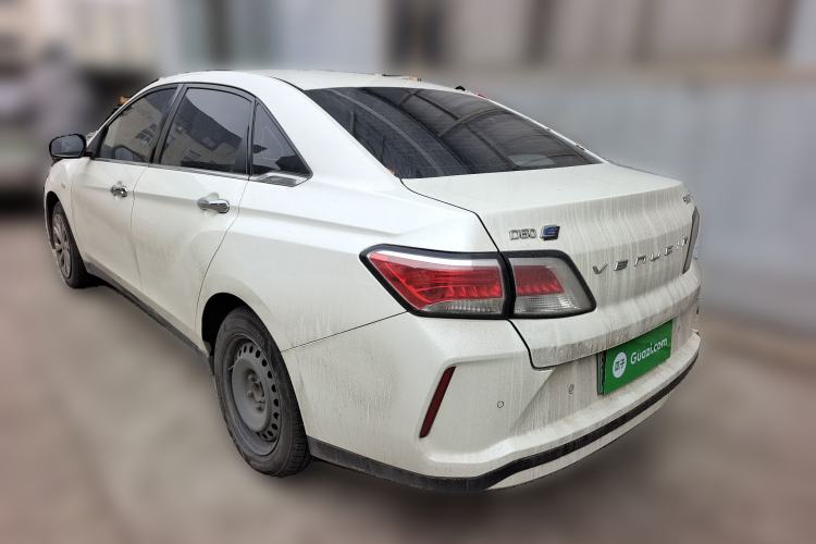 Used Venucia D60EV 2019 High-Range Comfort Edition
