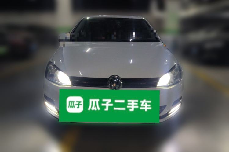 Used Volkswagen Golf 2015 1.6L Manual Fashion Edition