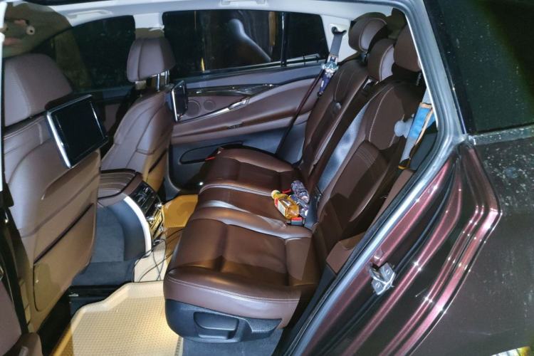 Used BMW 5 Series GT 2015 535i Luxury Edition
