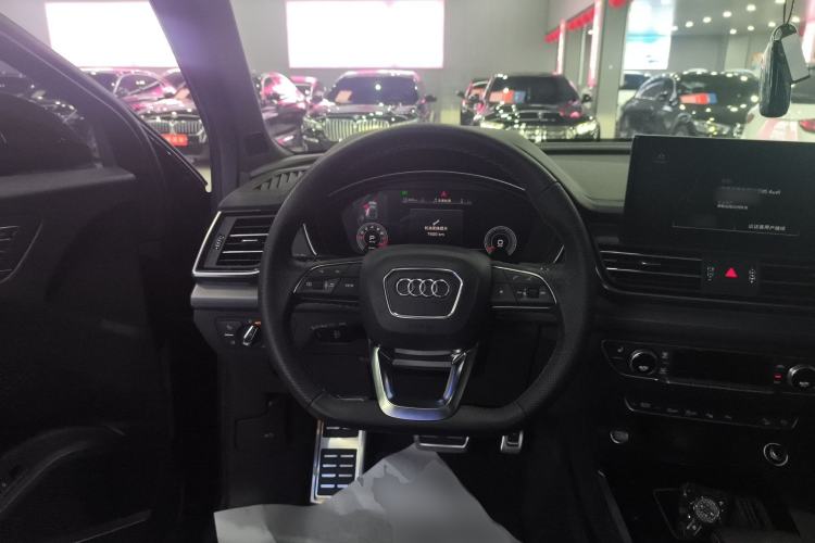 Used Audi Q5L 2024 45 TFSI Luxury Dynamic Model