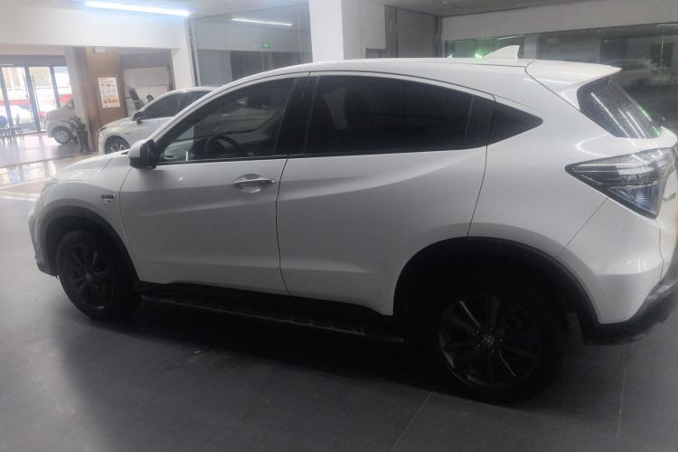 Used Everus VE-1 2020 Travel Edition
