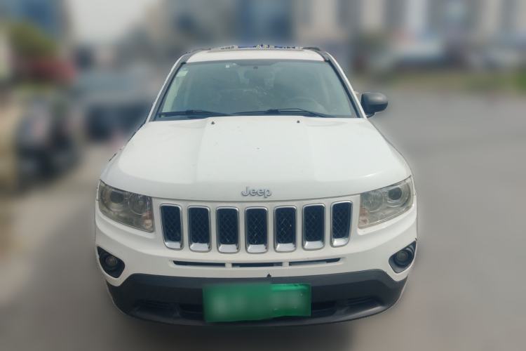 Used Jeep Compass 2012 2.4L Four-Wheel Drive Urban Edition
