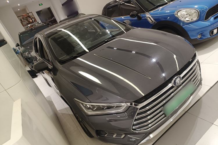 Used BYD Qin Pro New Energy 2019 DM Super Edition 1.5TI Automatic Smart Connect Speedy Model China VI Standard