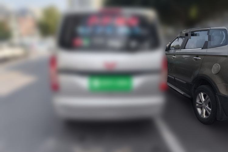 Used Wuling Hongguang V 2022 1.5L Jingqu Edition Electric-Assist LAR Rear