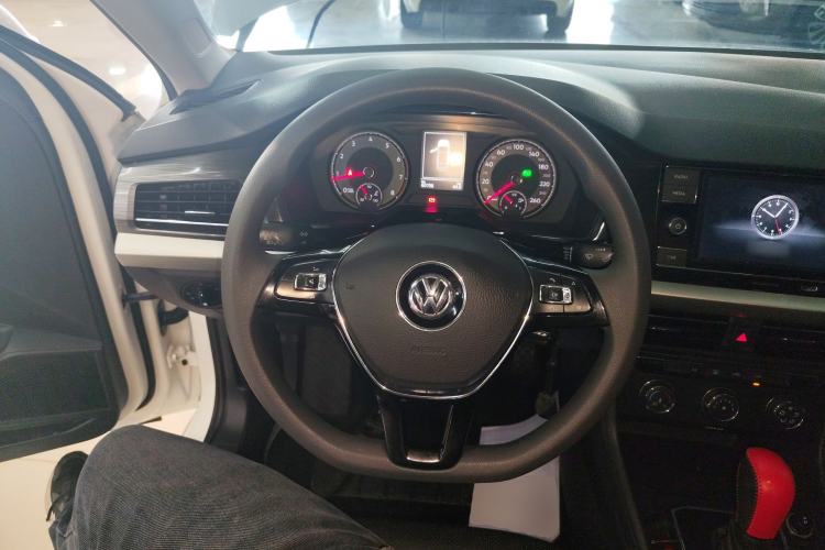 Used Volkswagen Lavida 2019 1.5L Automatic Comfort Edition China VI Standard Steering Wheel