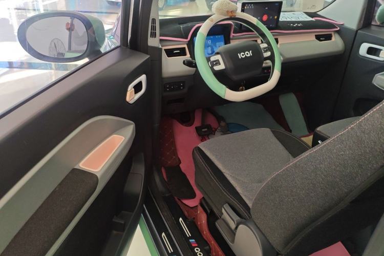 Used Chery QQ Ice Cream 2022 170km Sundae Phosphate Lithium-Ion