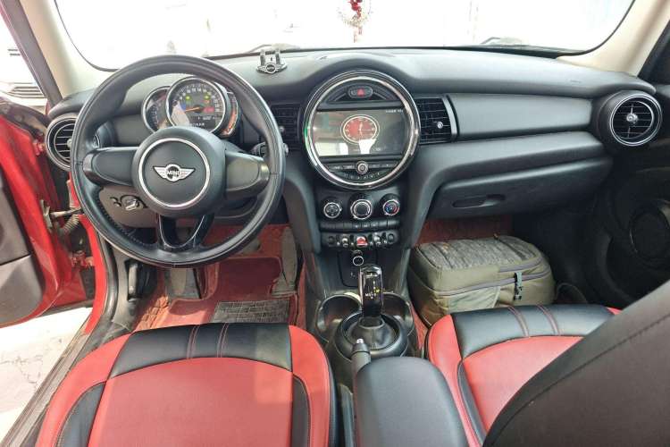 Used MINI MINI 2018 1.5T ONE Five-Door Edition