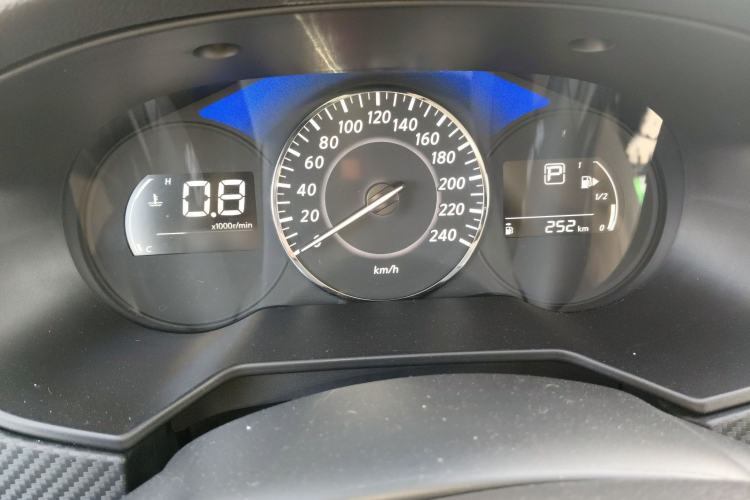 Used Venucia D60 2023 PLUS 1.6L XE CVT Trendy Edition