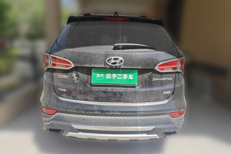 Used Hyundai Santa Fe 2013 2.0T Automatic All-Wheel Drive Top Trim