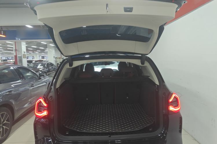 Used BMW iX3 2024 Leading Model
