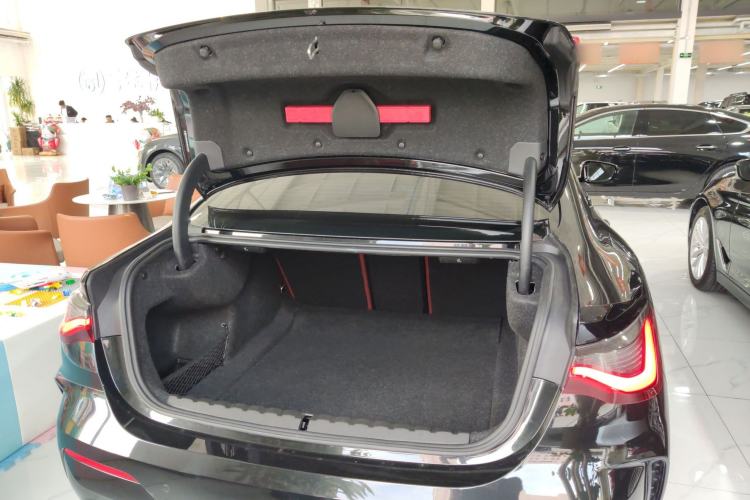 Used BMW 4 Series 2024 425i M Sport Package