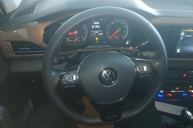 Used Volkswagen Tharu 2021 280TSI Two-Wheel Drive Comfort Edition
